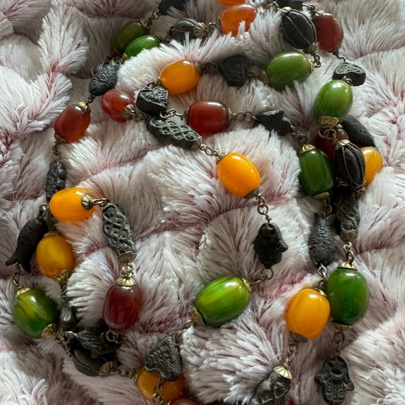 RARE Vintage multi colors Honey Butterscotch Amber Bakelite Wood Necklace - Picture 10 of 11